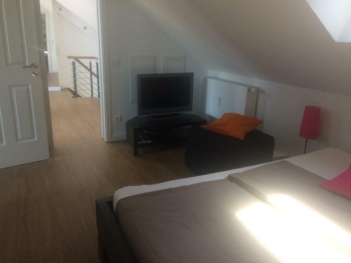Apartment In Pempelfort - Central Dusseldorf Luaran gambar