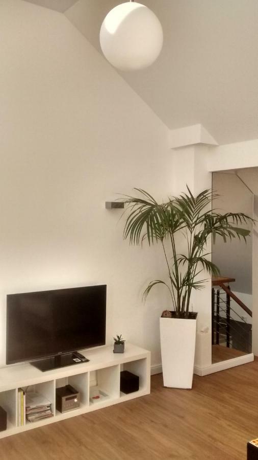 Apartment In Pempelfort - Central Dusseldorf Luaran gambar